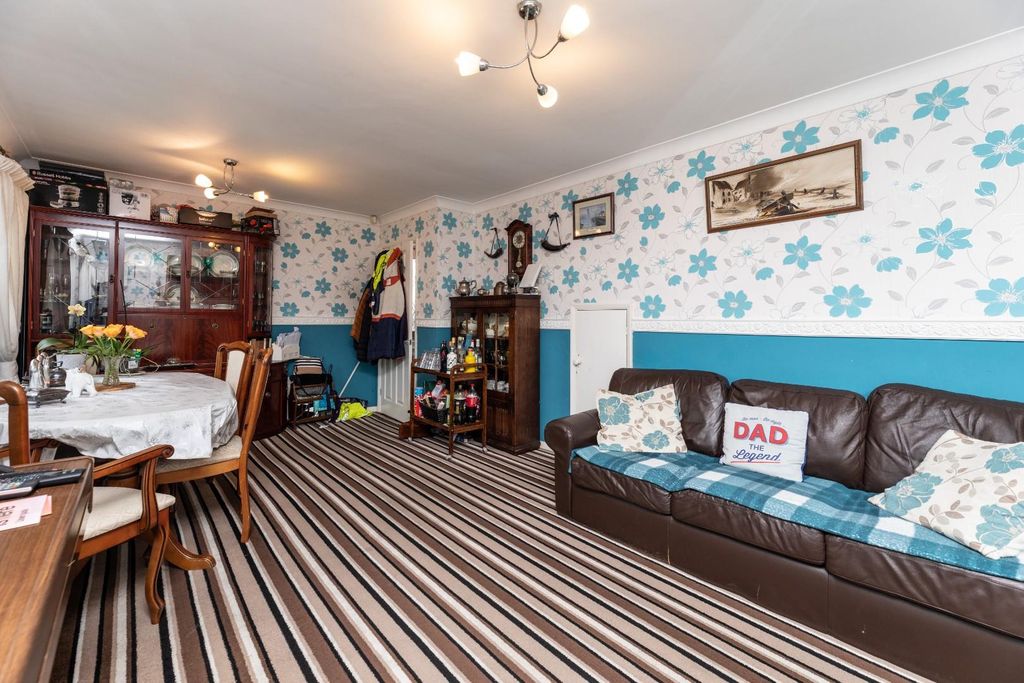 Property photo 3 of 16 5C5A9196.Jpg