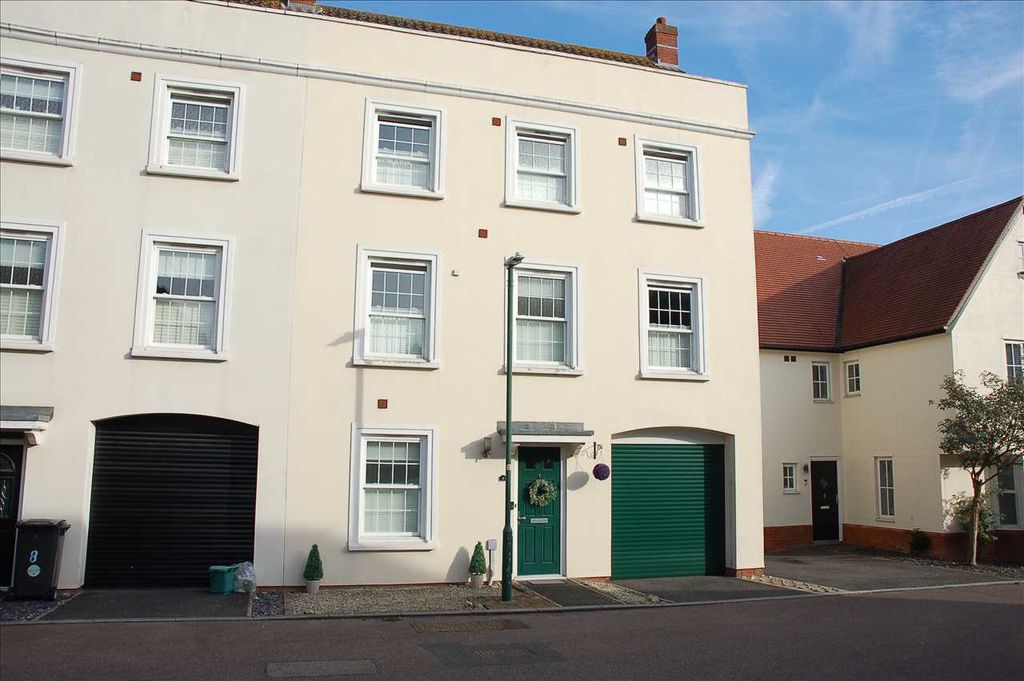 Property photo 1 of 28 Main Picture