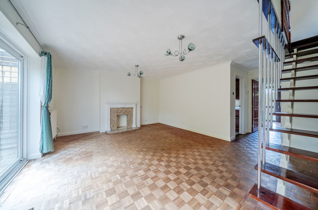 Property photo 2 of 15 1525457(12).Jpg
