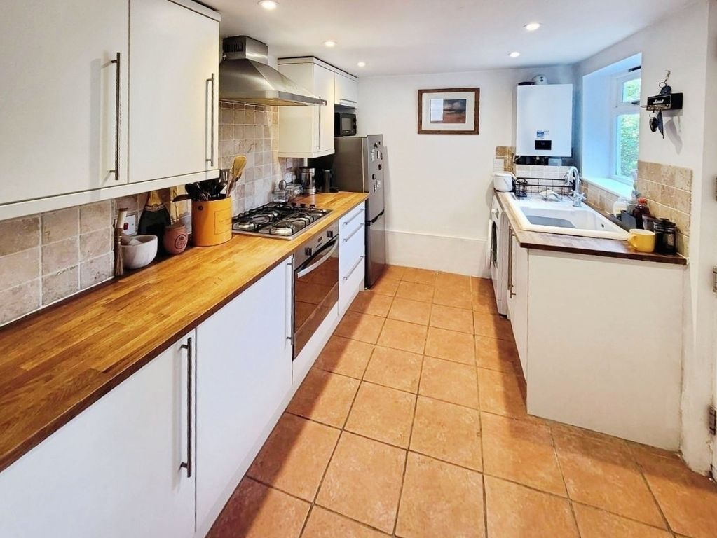 Property photo 3 of 11 Pbox-Img.Jpg