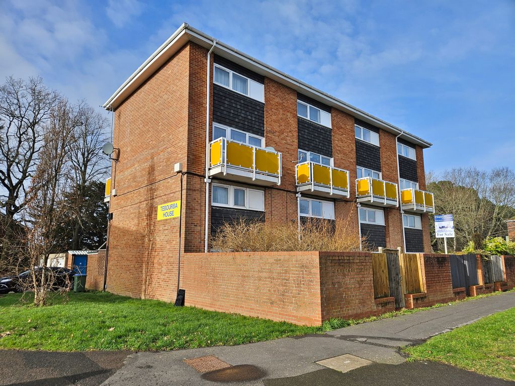 Property photo 1 of 15