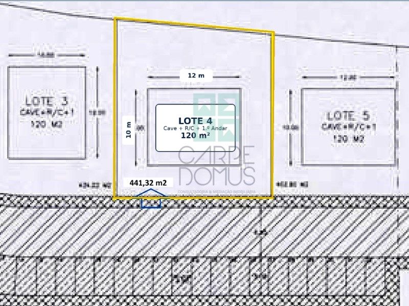 Property photo 2 of 39
