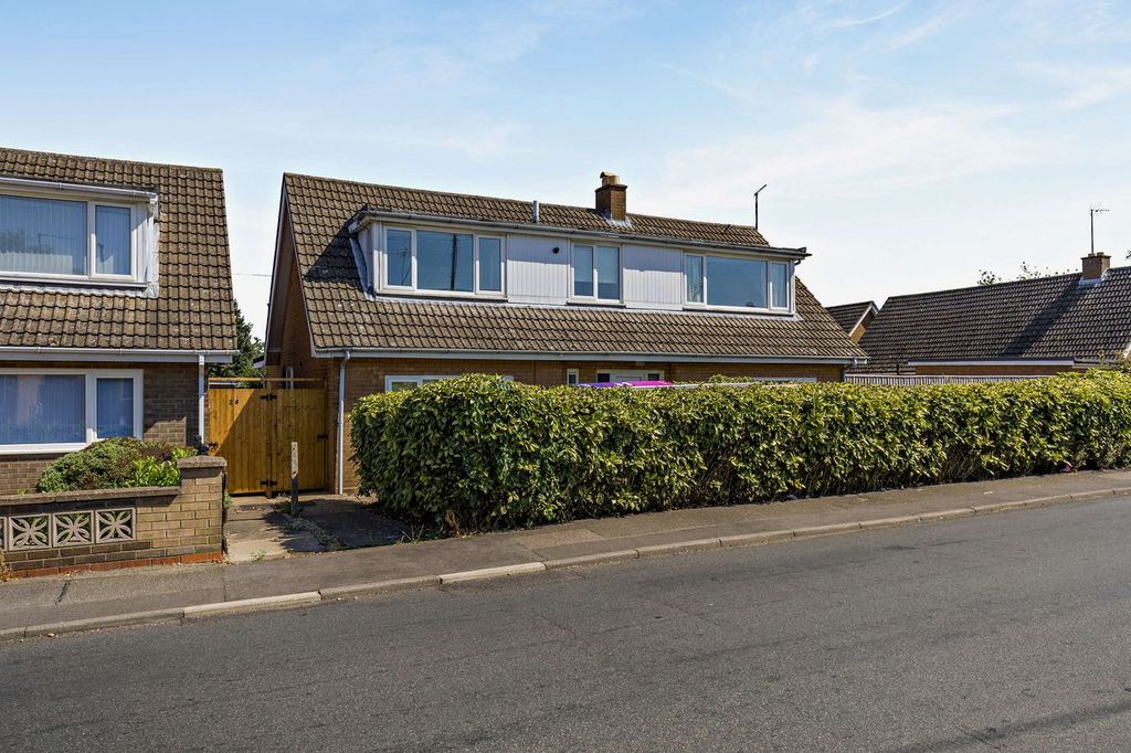 Property photo 1 of 38
