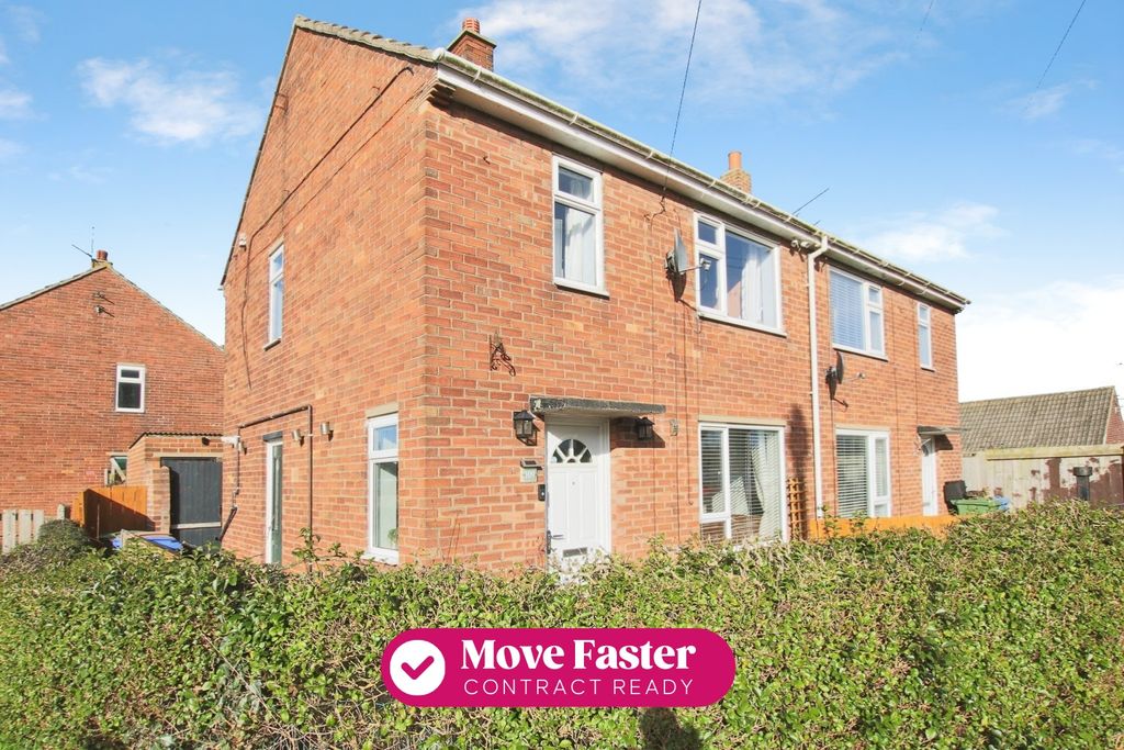 Property photo 1 of 15 4926102