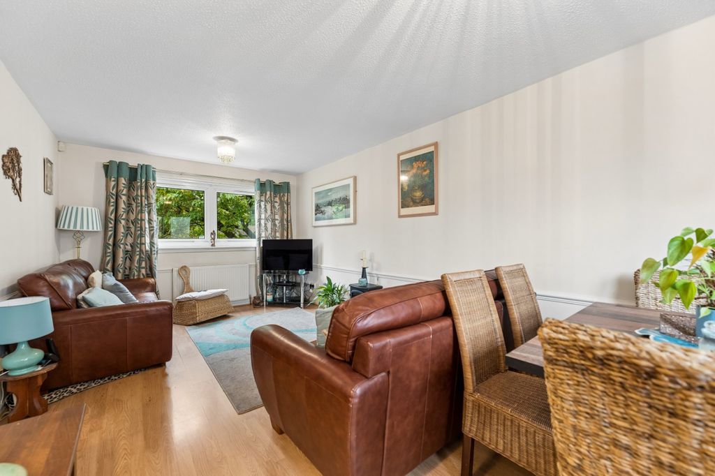 Property photo 3 of 22 Picture No. 96