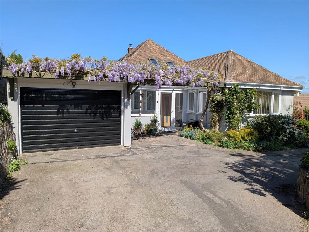 Property photo 1 of 44 25 Cowleigh.Jpg