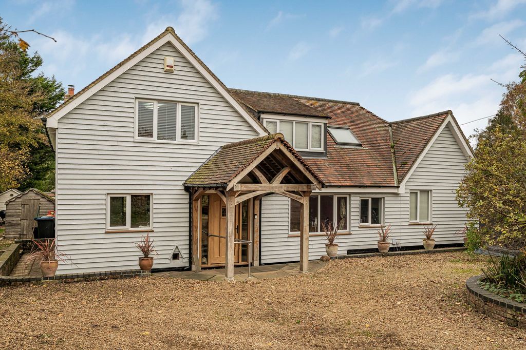 Property photo 3 of 38