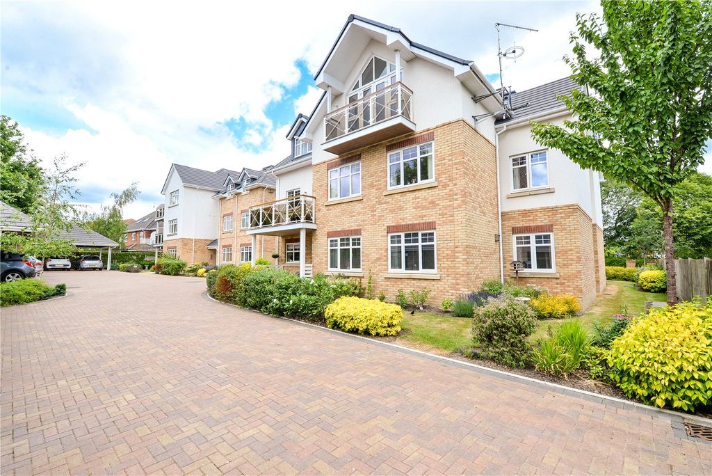 Property photo 2 of 15 Picture No. 04