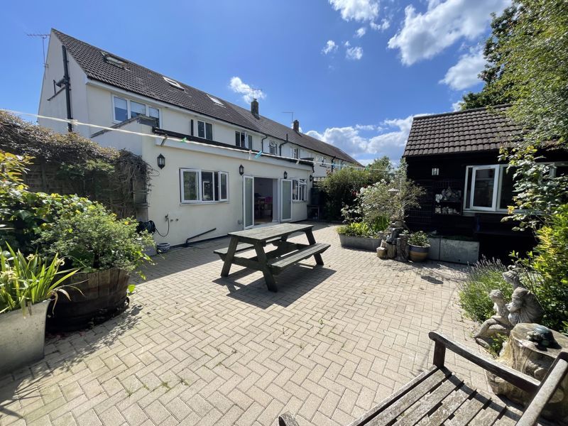 Property photo 3 of 39 Photo 30