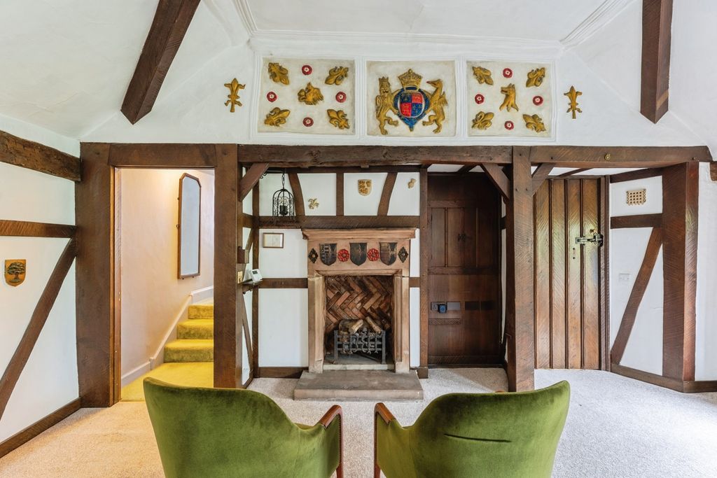 Property photo 1 of 31 Communal Room