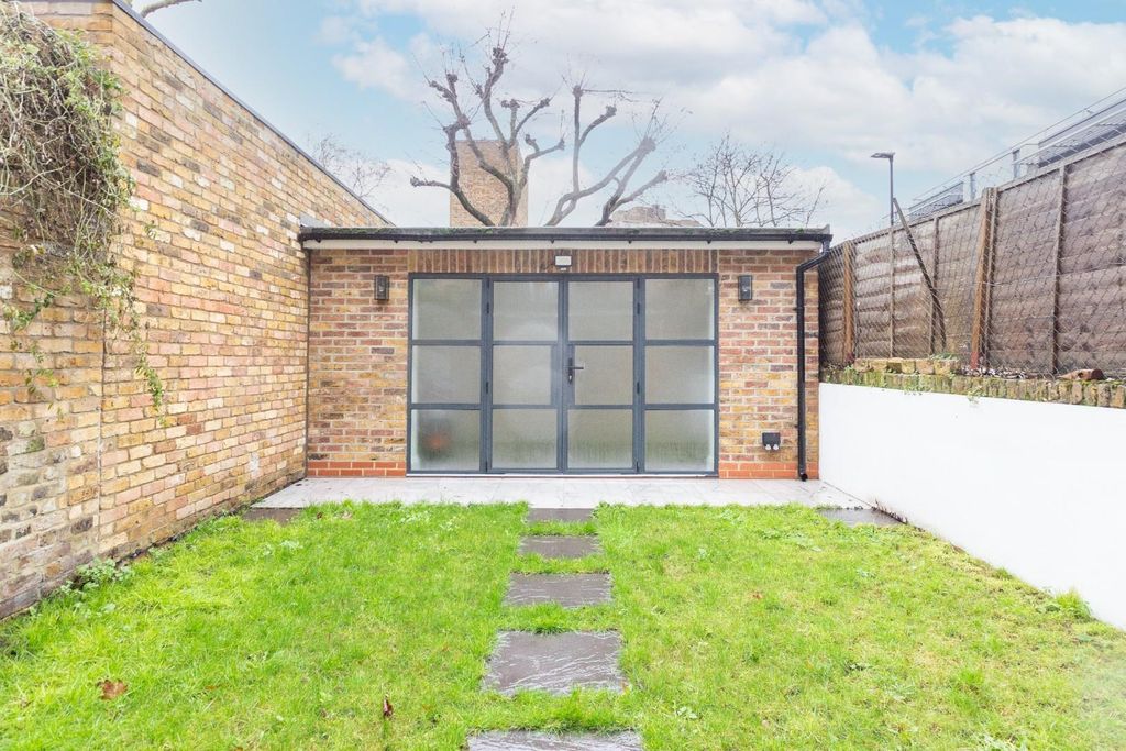 Property photo 3 of 28 Img_9664 Copy.Jpg