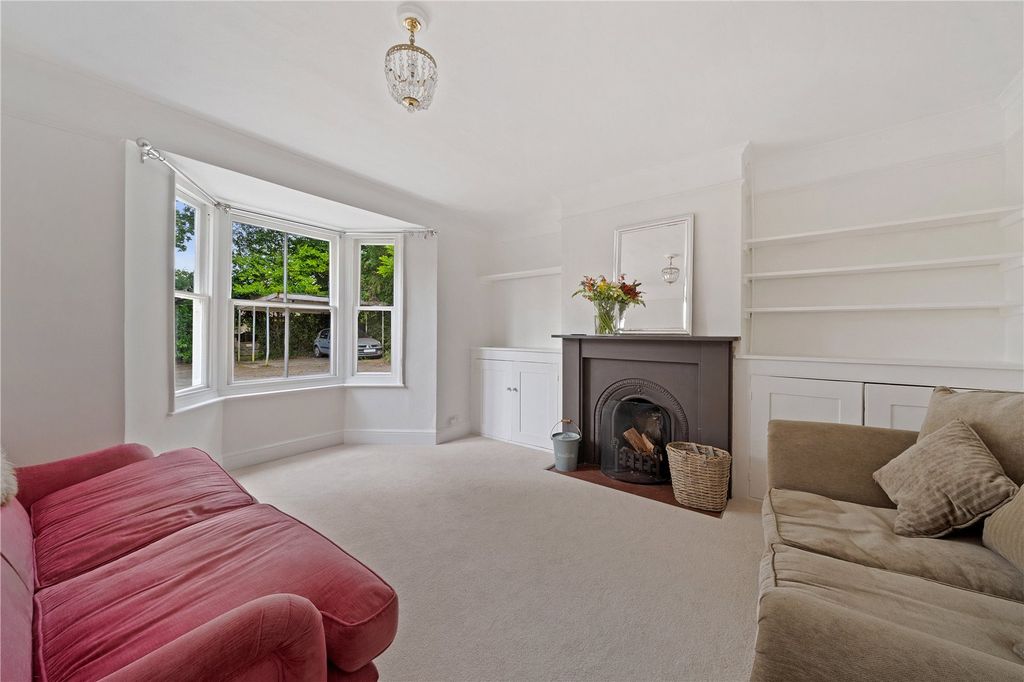 Property photo 2 of 15 Picture No. 04