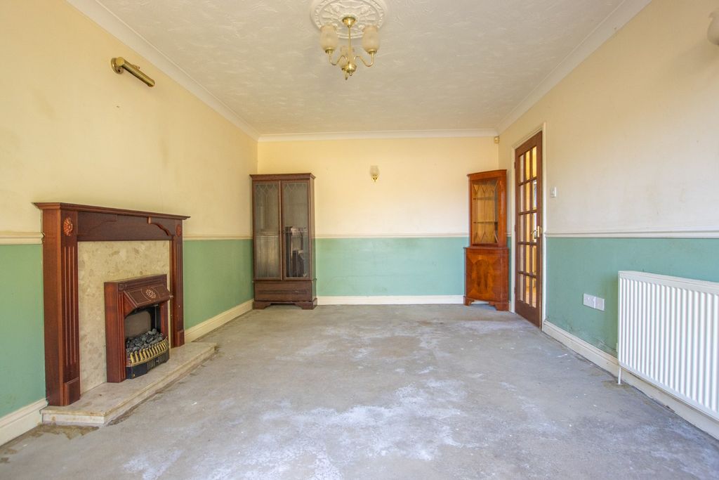 Property photo 3 of 14 4026934