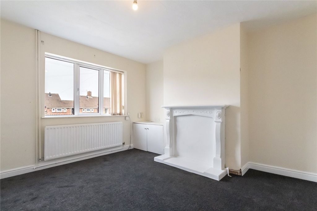 Property photo 3 of 9 Picture No. 12