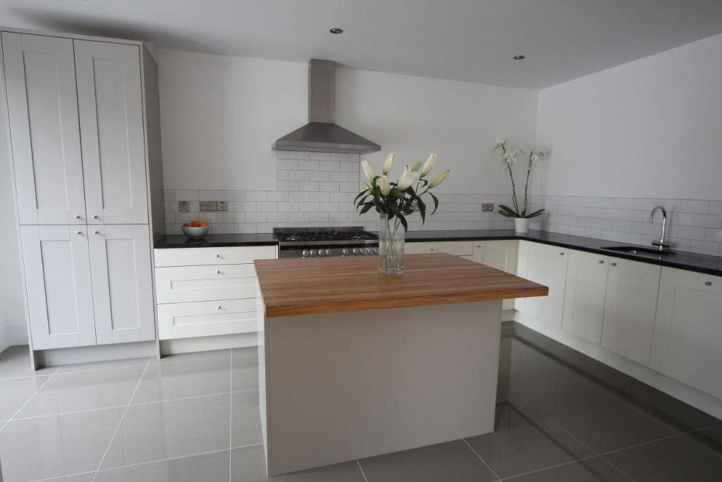 Property photo 2 of 11 Picture No. 08