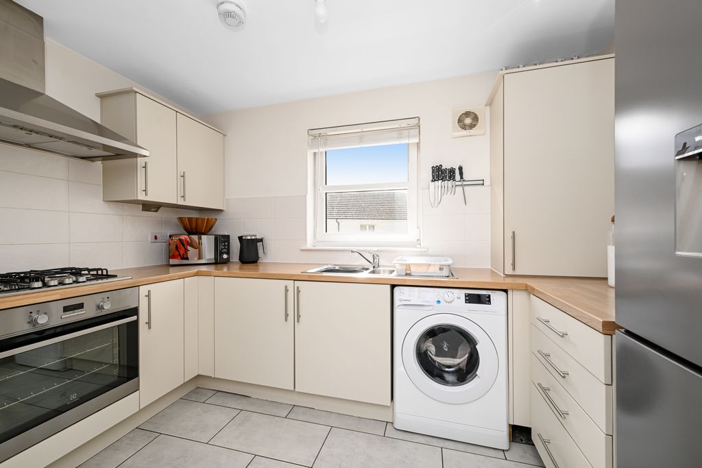 Additional image 3 of 2 bed flat for sale15D, Thorny Crook Gardens, Dalkeith EH22