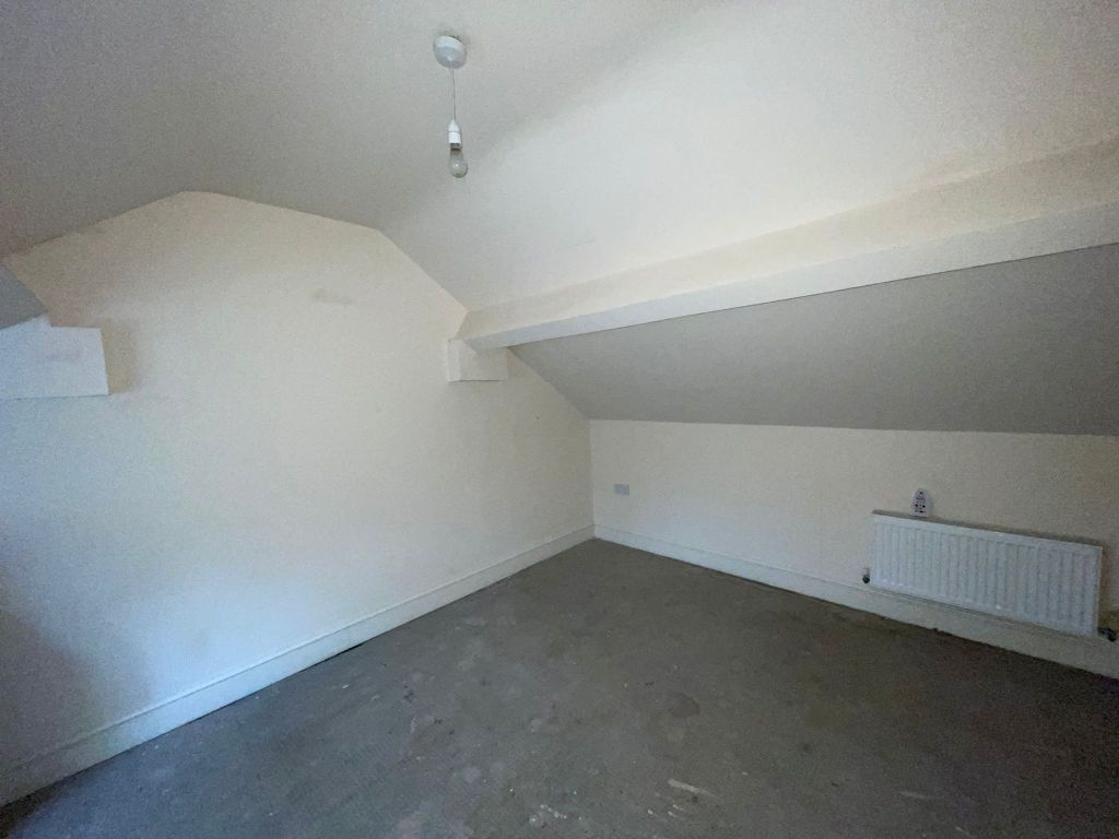 Additional image 11 of 2 bed end terrace house for sale122, Oak Street, Abertillery, Blaenau Gwent NP13