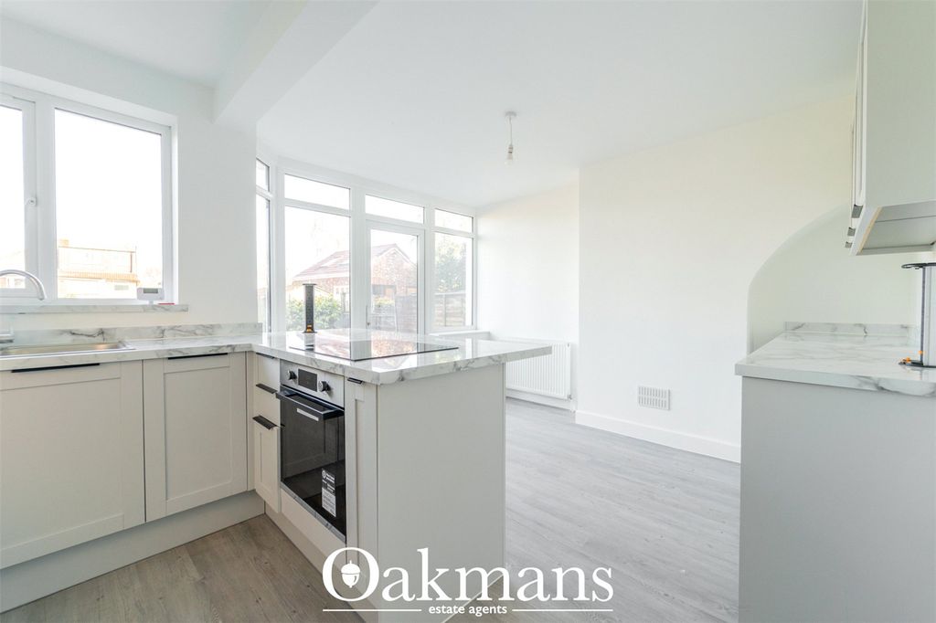 Property photo 3 of 30 Picture No. 24