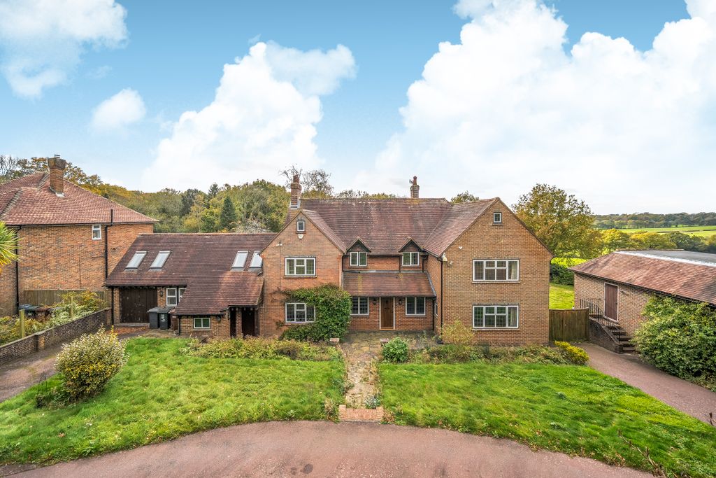 Property photo 1 of 22