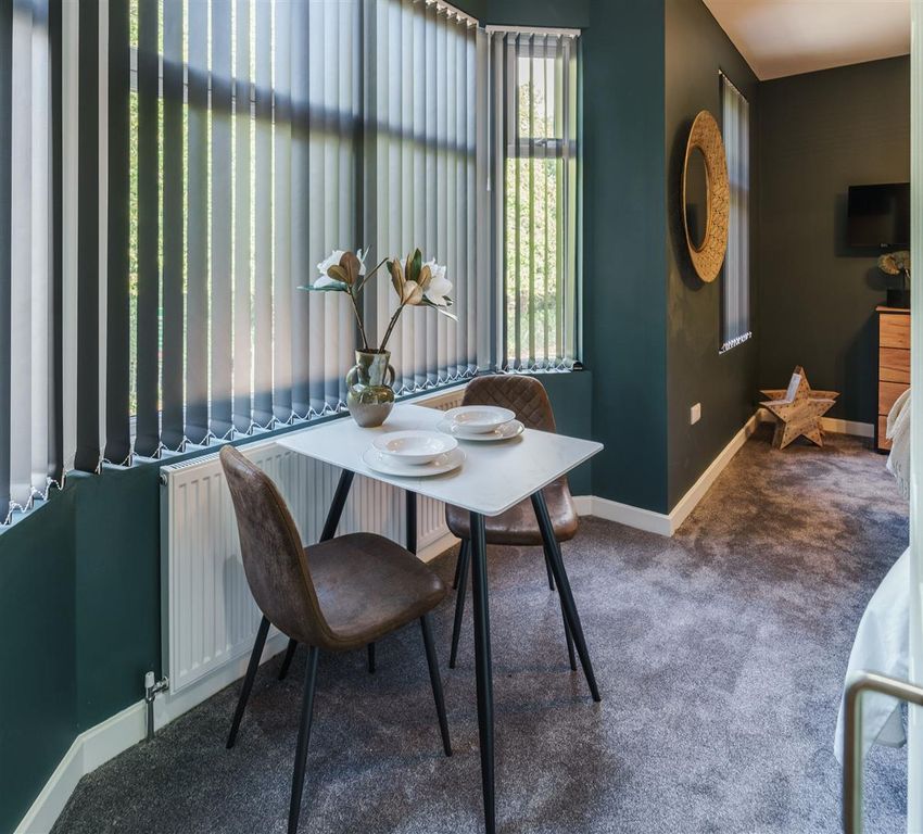 Property photo 3 of 14 023-A7R01545-Hdr.Jpg