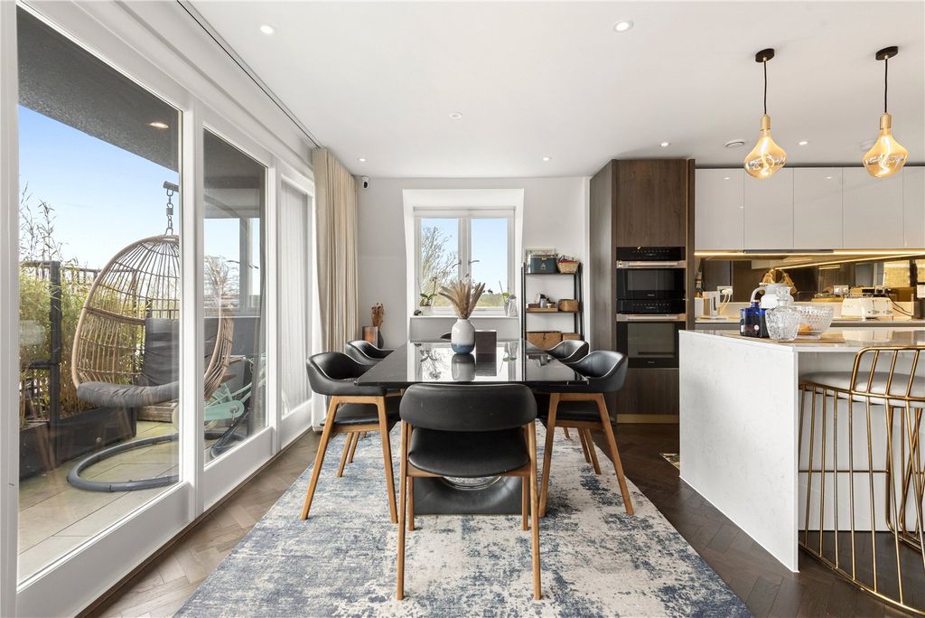 Property photo 3 of 18 Picture No. 09