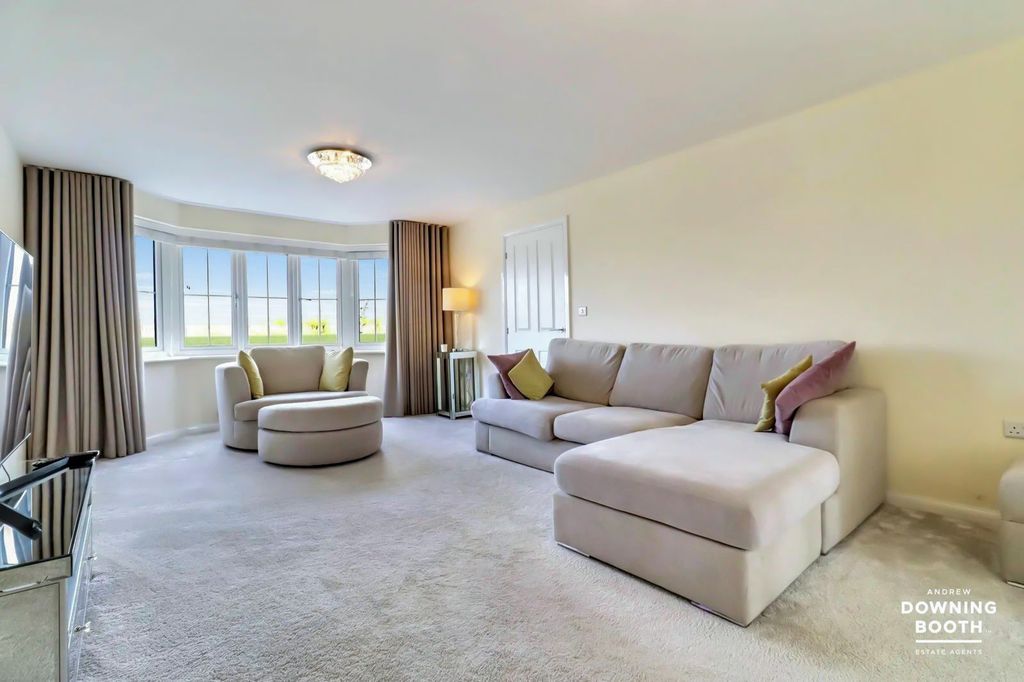 Additional image 10 of 4 bed detached house for saleBuddleia Avenue, Streethay, Lichfield WS13