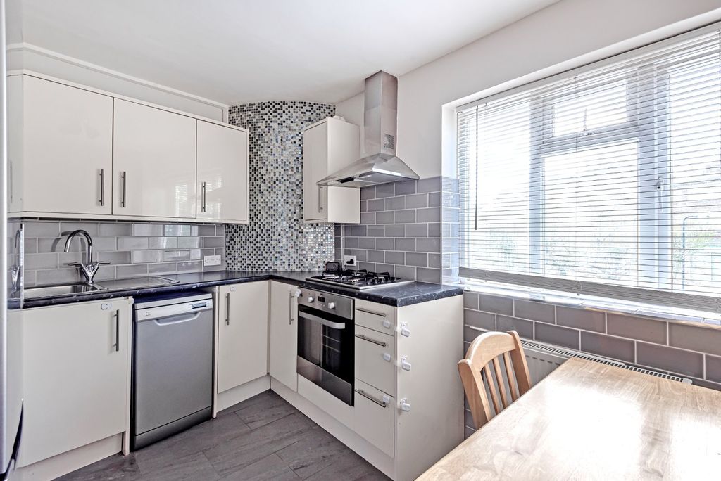 Property photo 2 of 6 Picture No. 02