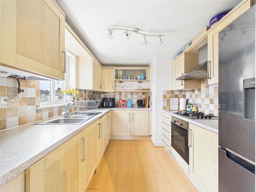 Property photo 2 of 9 Picture No. 07