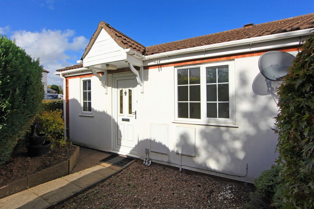 Property photo 1 of 16 Photo 18