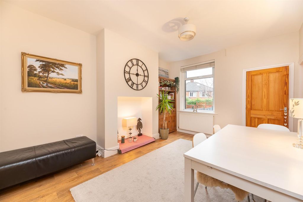 Property photo 3 of 30 Dining Room