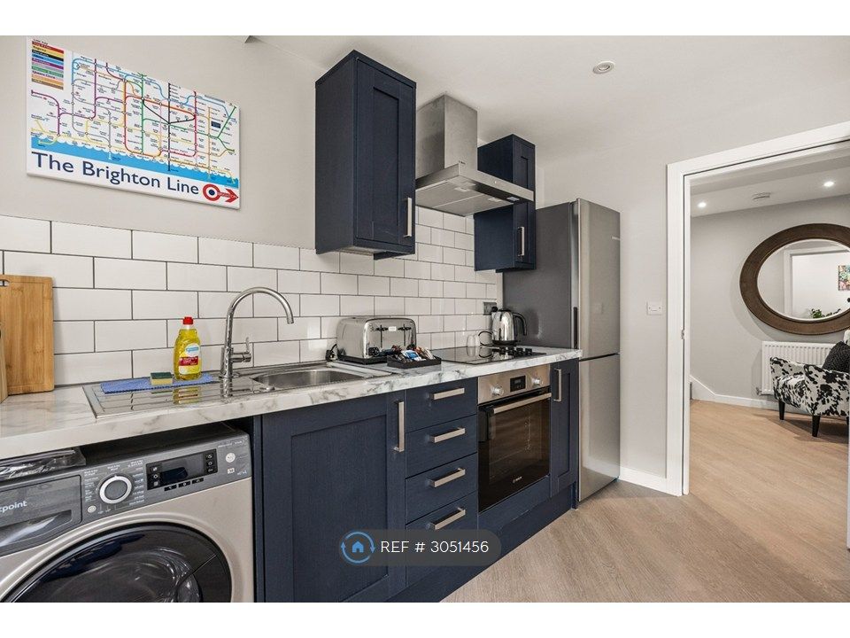 Property photo 2 of 12 Kitchen With Modern Amenities