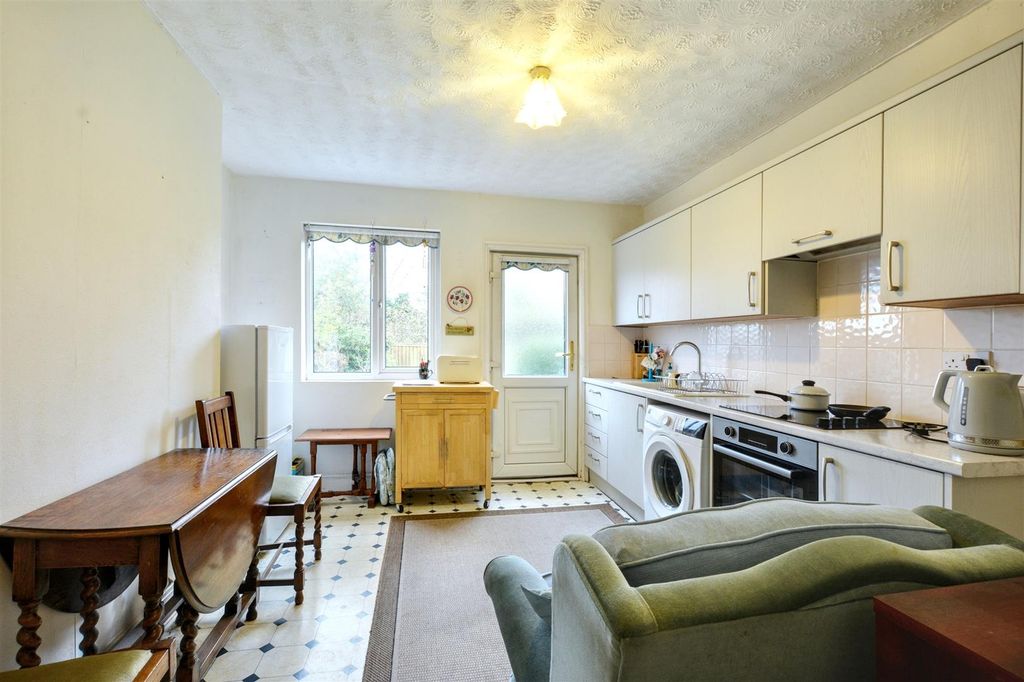 Property photo 3 of 18 Kitchen Diner_1.Jpeg