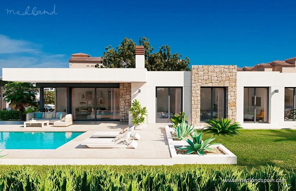 Property photo 1 of 15 Villa On One Level With 4 Bedrooms, 900m From The Beach In Calpe