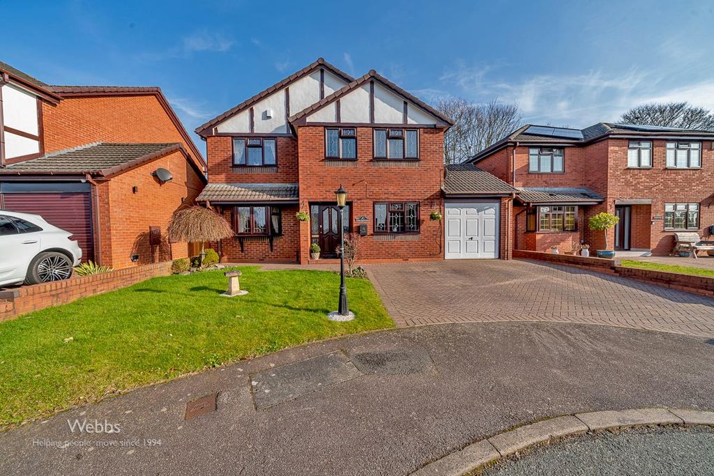 Property photo 1 of 35 Â© Webbs Estate Agents Â© (3 Of 74).Jpg
