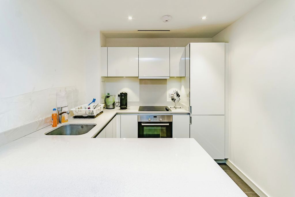 Property photo 3 of 12 Photography