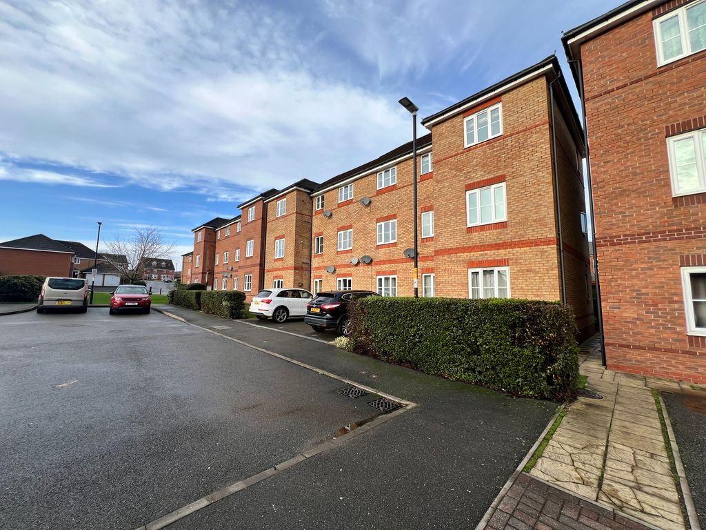 Property photo 1 of 9