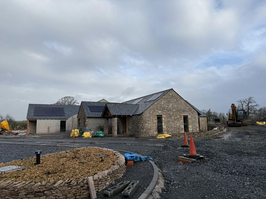 Property photo 3 of 7 Img_0933.Jpeg