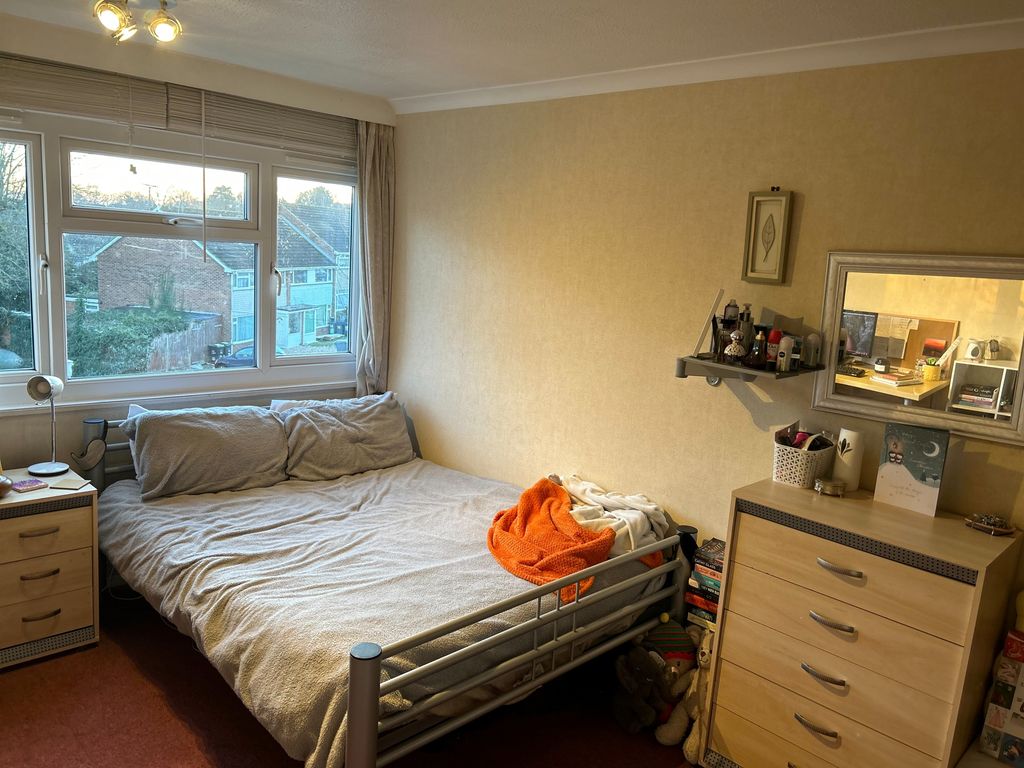 Property photo 3 of 8 Bedorom