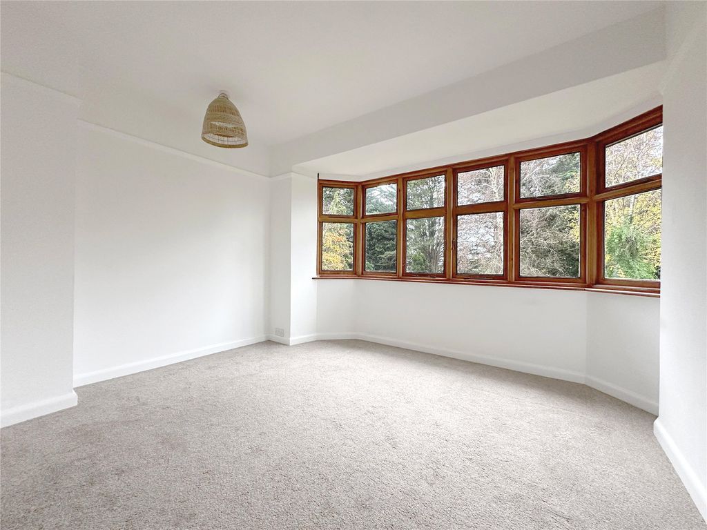 Property photo 2 of 9 Living Room