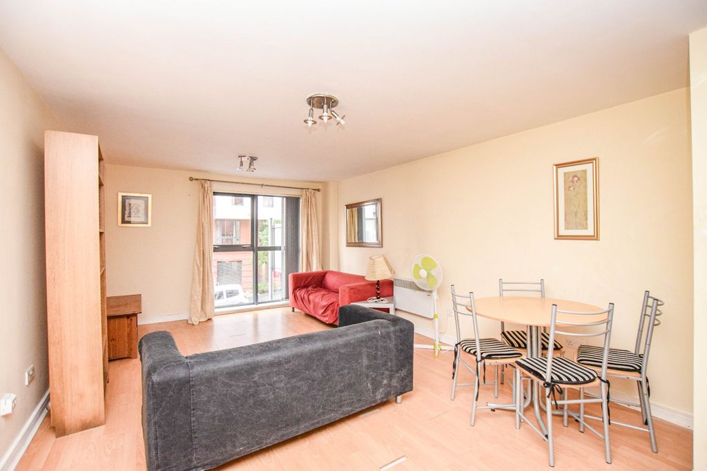 Property photo 1 of 14 Picture No. 44