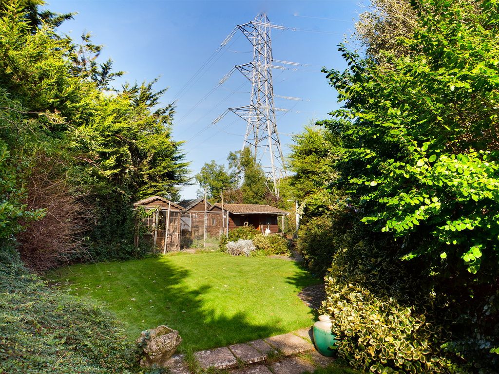 Property photo 3 of 9