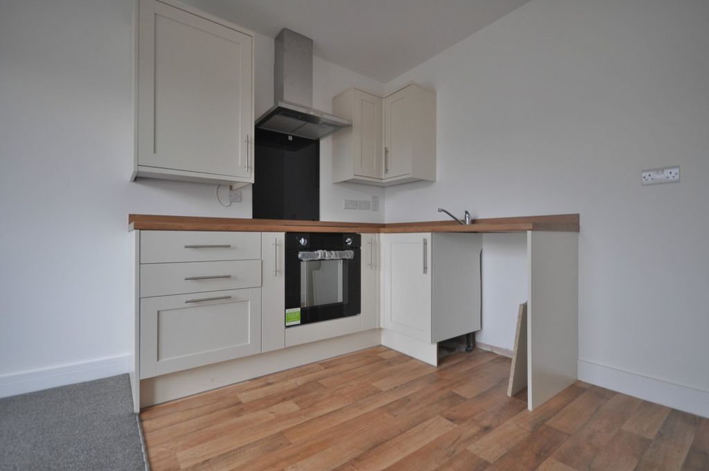 Property photo 2 of 6 Picture No. 03