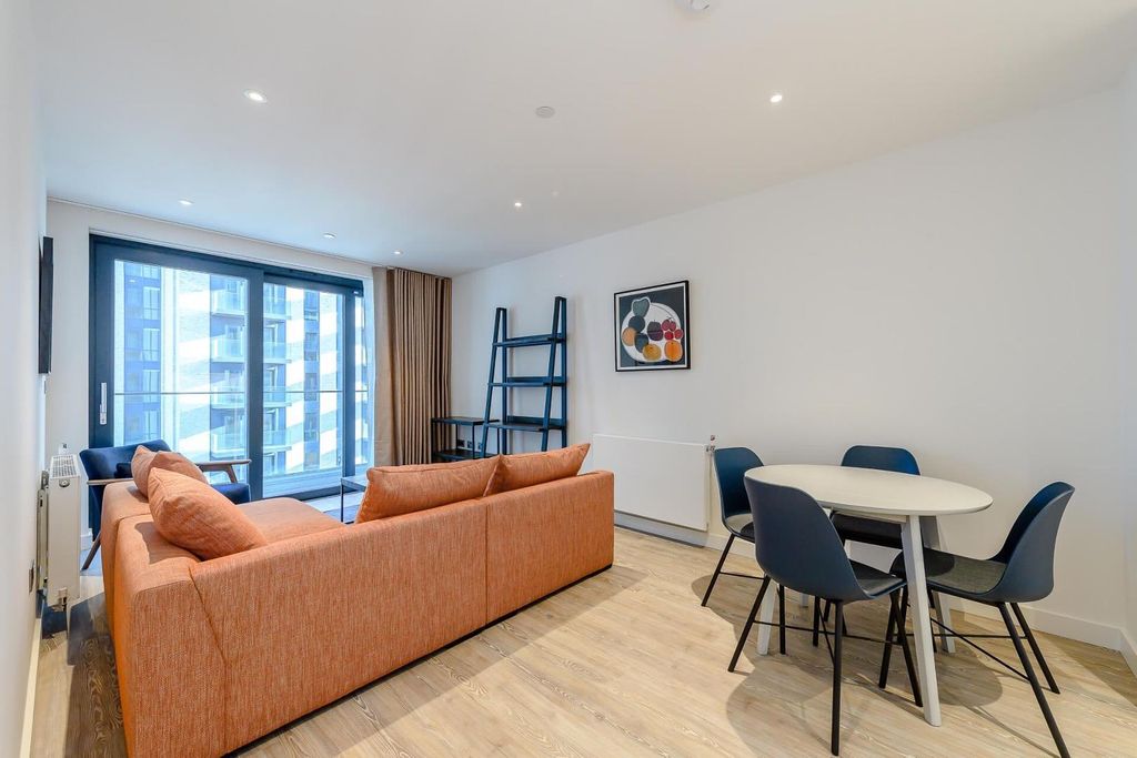 Property photo 3 of 16 Picture 1.Jpg