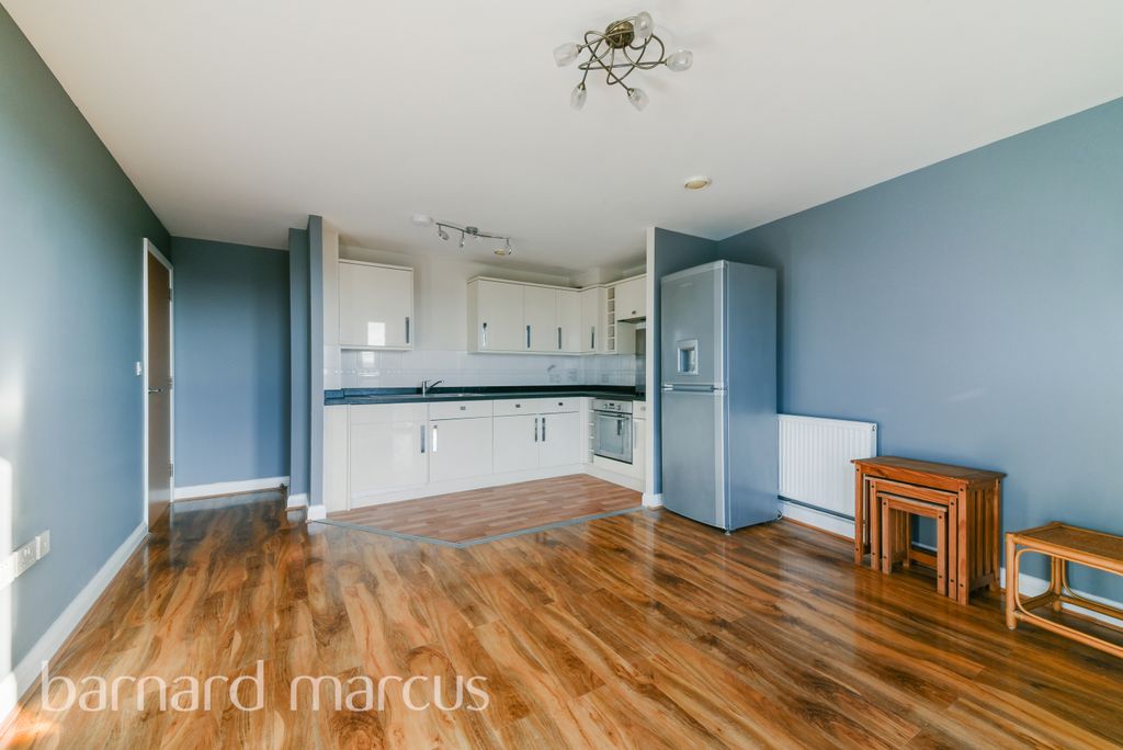 Property photo 3 of 8 Image