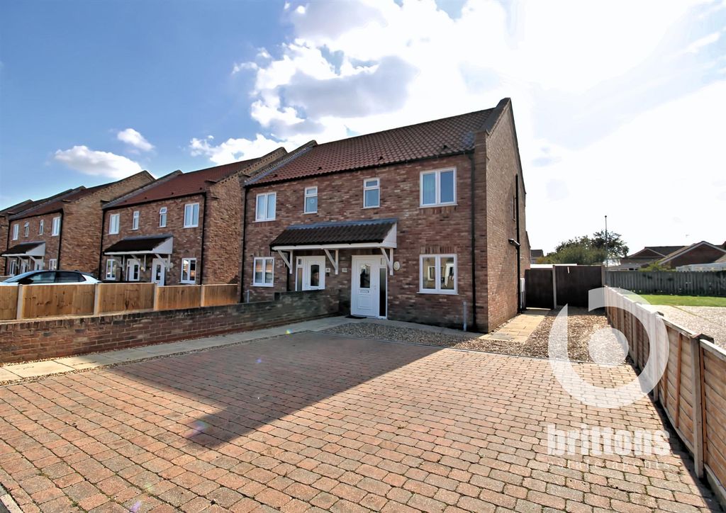 Property photo 1 of 20 Front Of Property