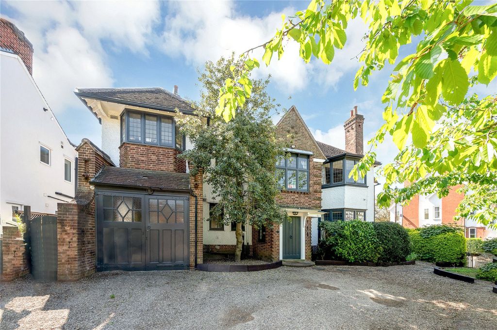 Additional image 38 of 6 bed detached house for saleToller Road, Stoneygate, Leicester LE2