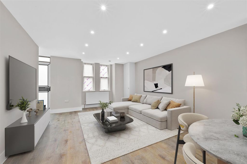 Property photo 1 of 12 File10_Vs.Jpg