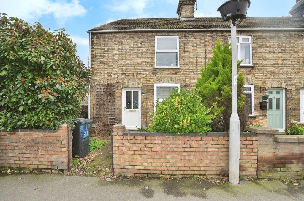 Property photo 1 of 21