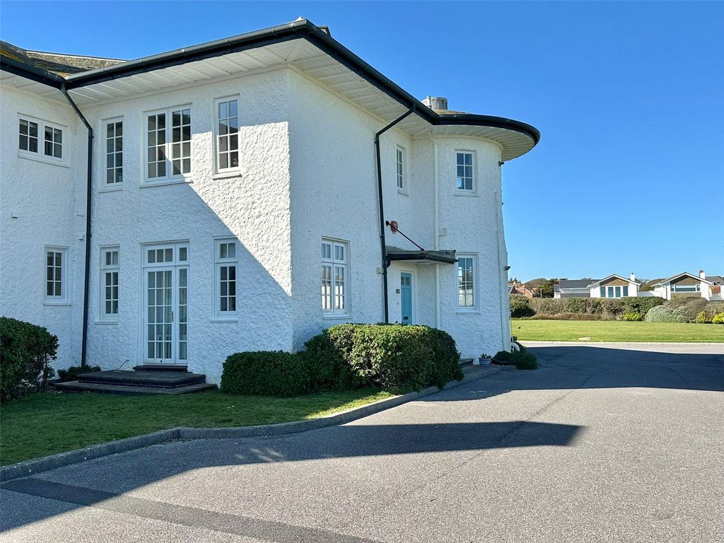 Property photo 3 of 19 Picture No. 12