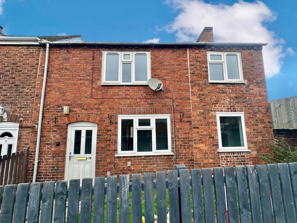 Property photo 1 of 9 Front